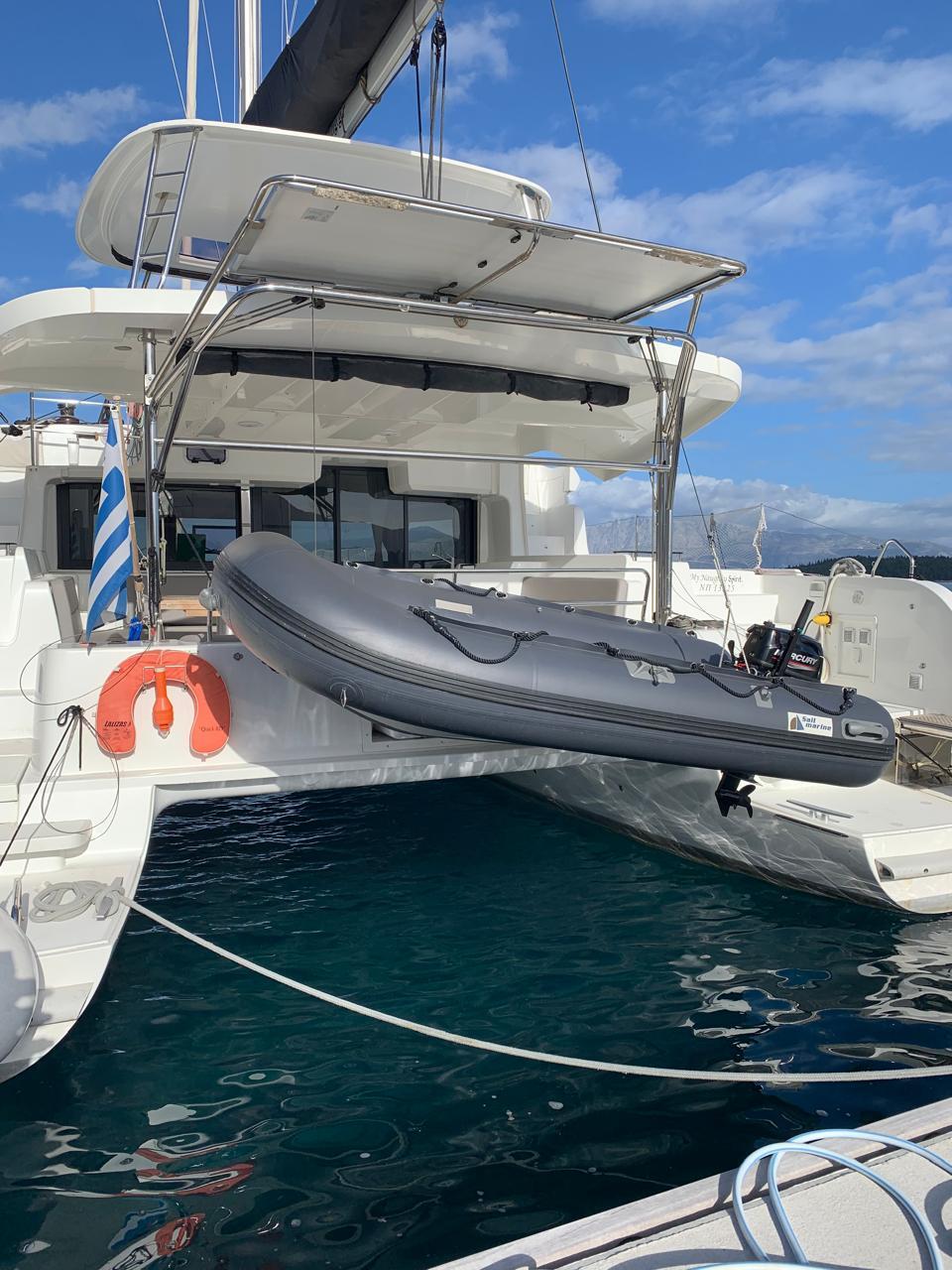 Catamaran 