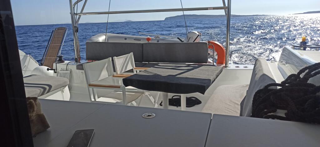 Catamaran 