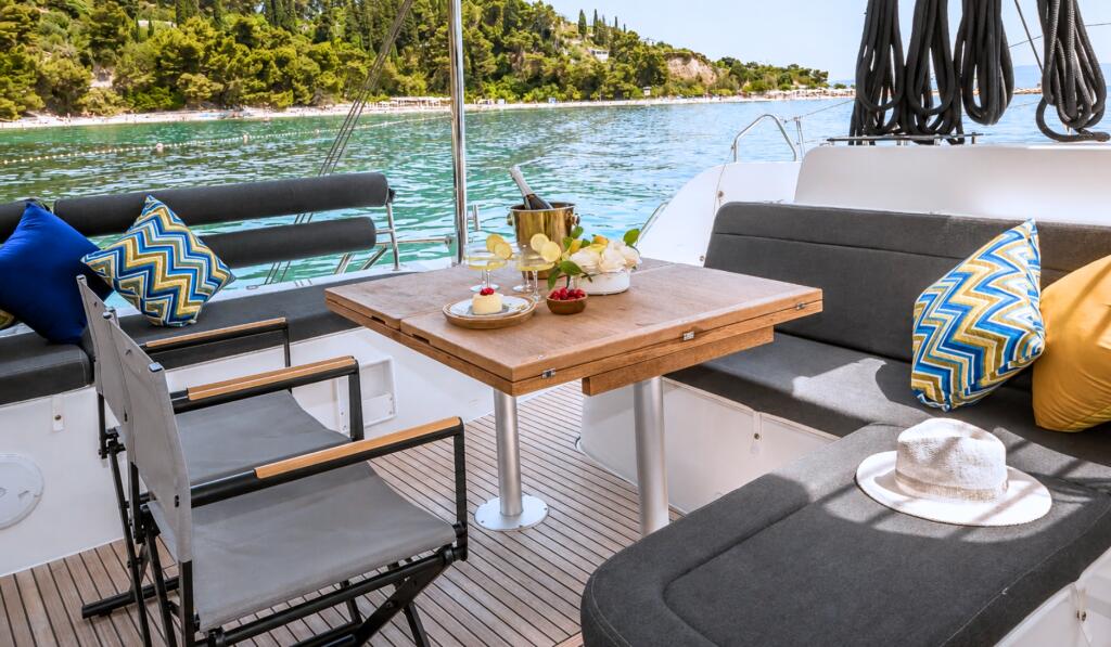 Catamaran 