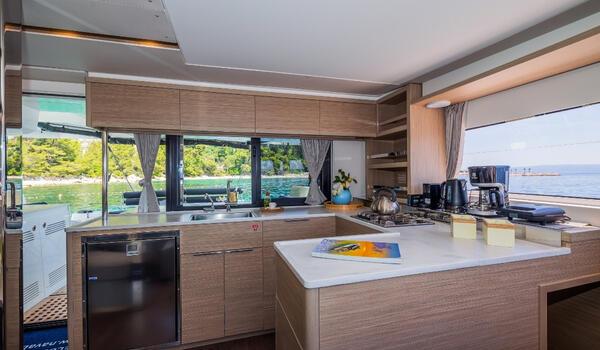 Catamaran 