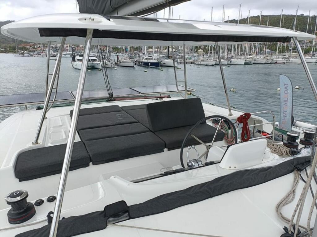 Catamaran 