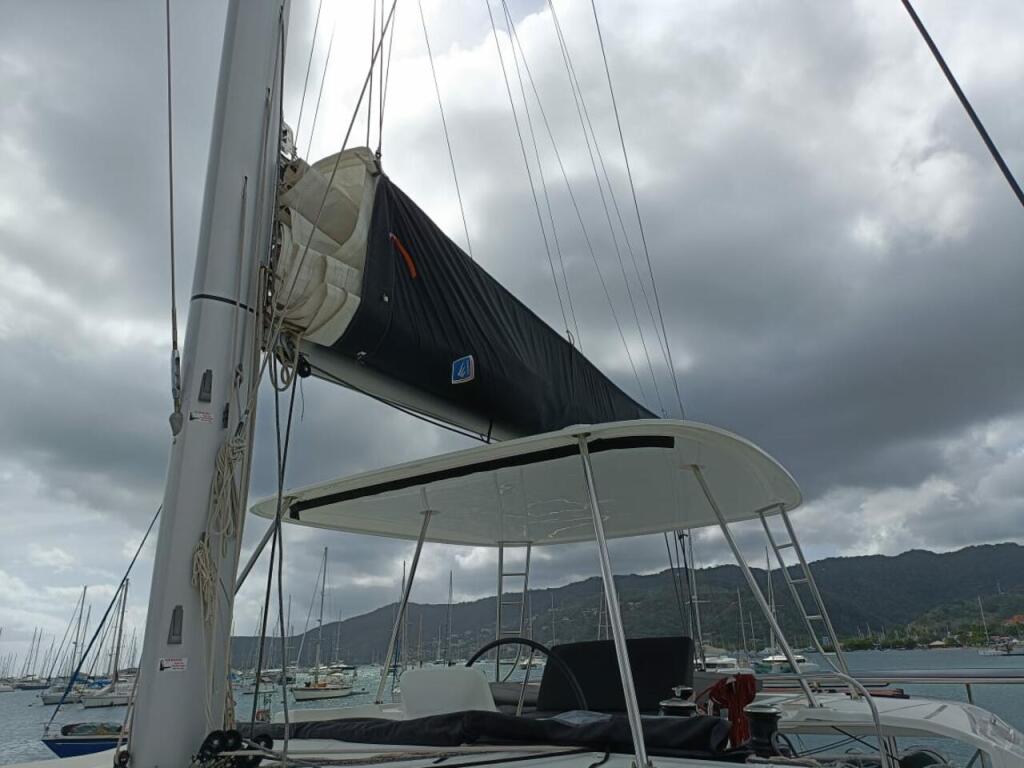 Catamaran 