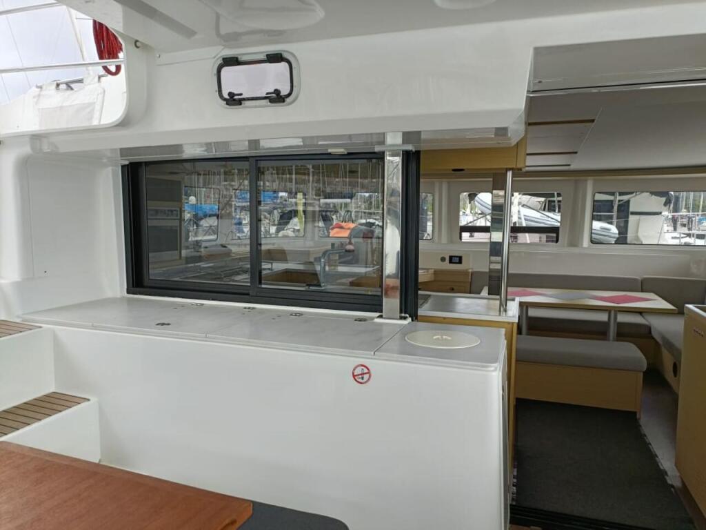 Catamaran 