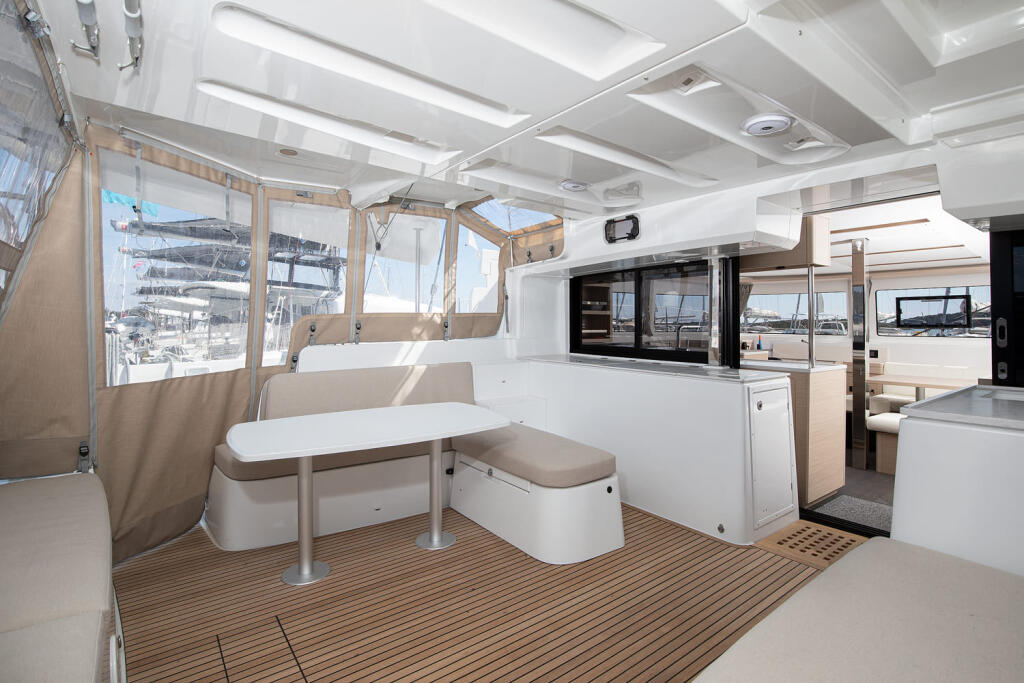 Catamaran 