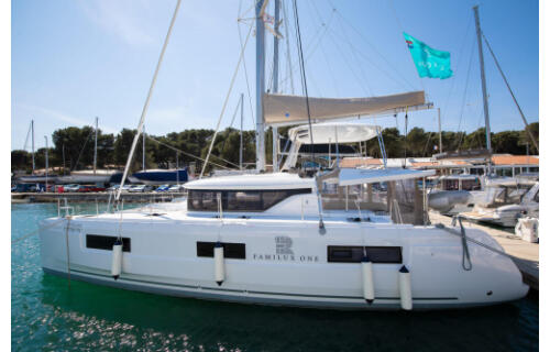 Catamaran 