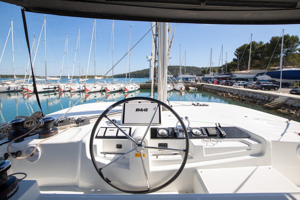 Catamaran 