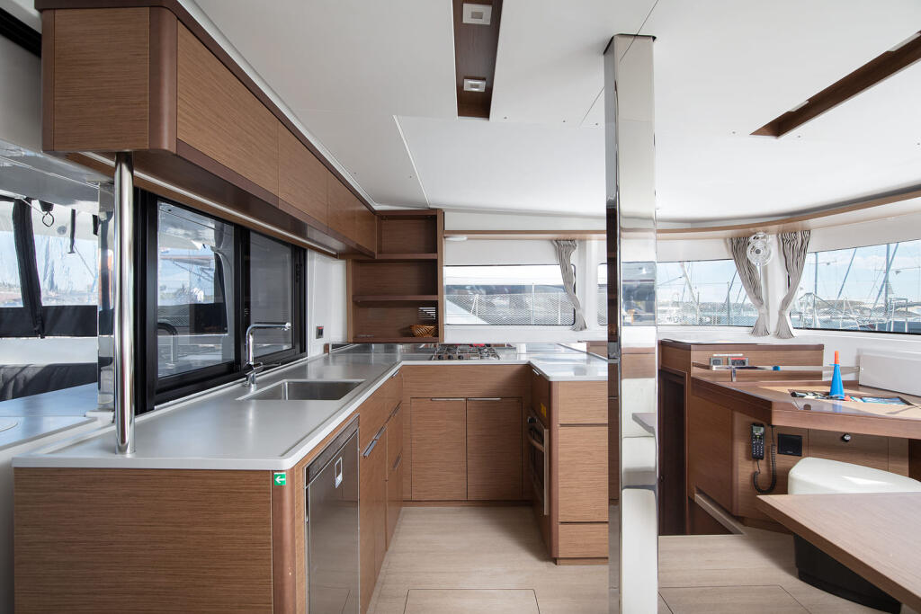 Catamaran 