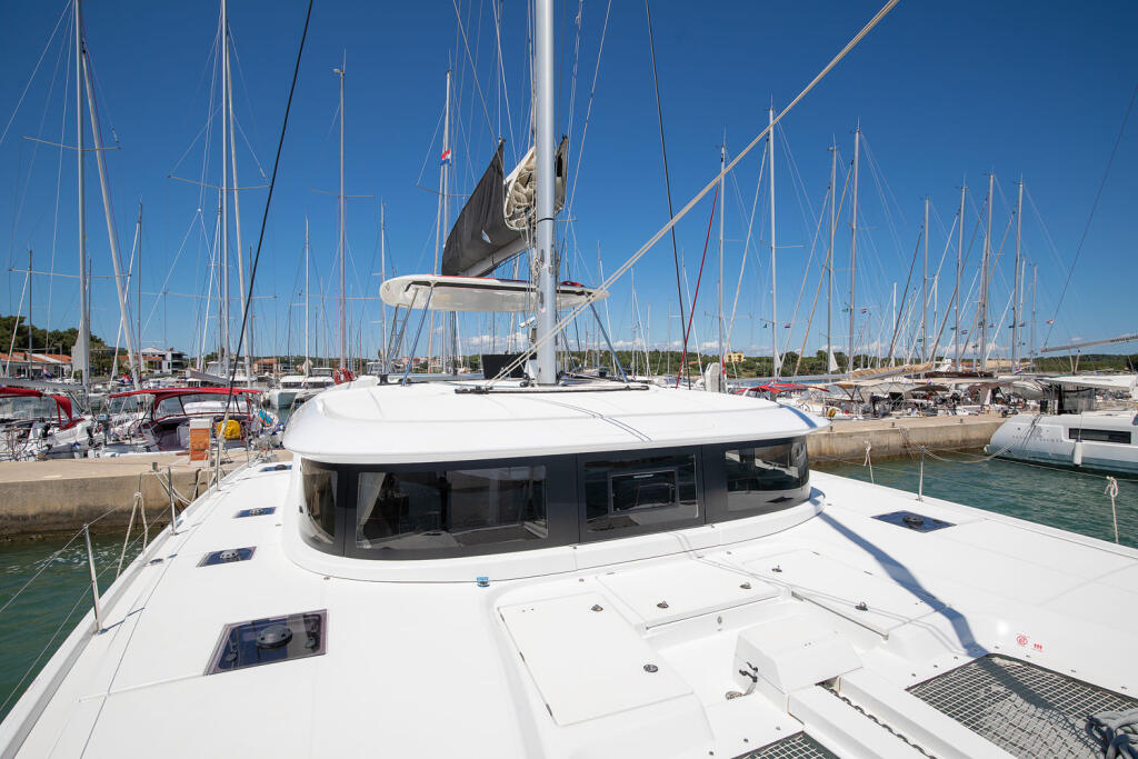 Catamaran 
