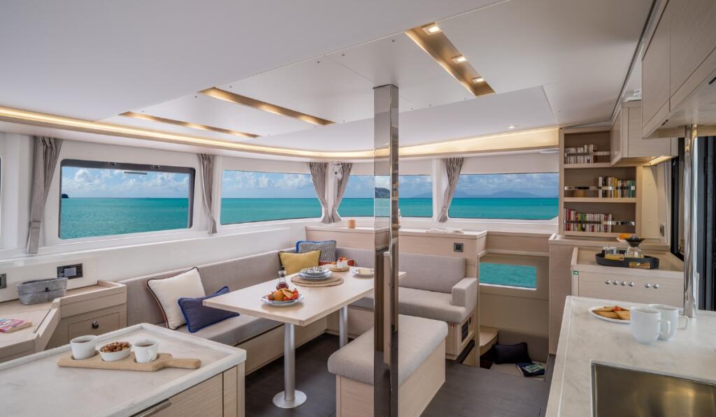 Catamaran 