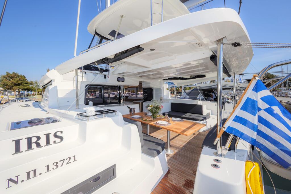 Catamaran 
