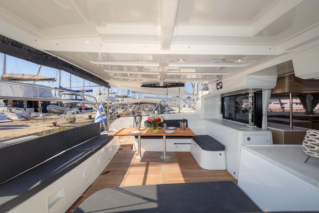Catamaran 