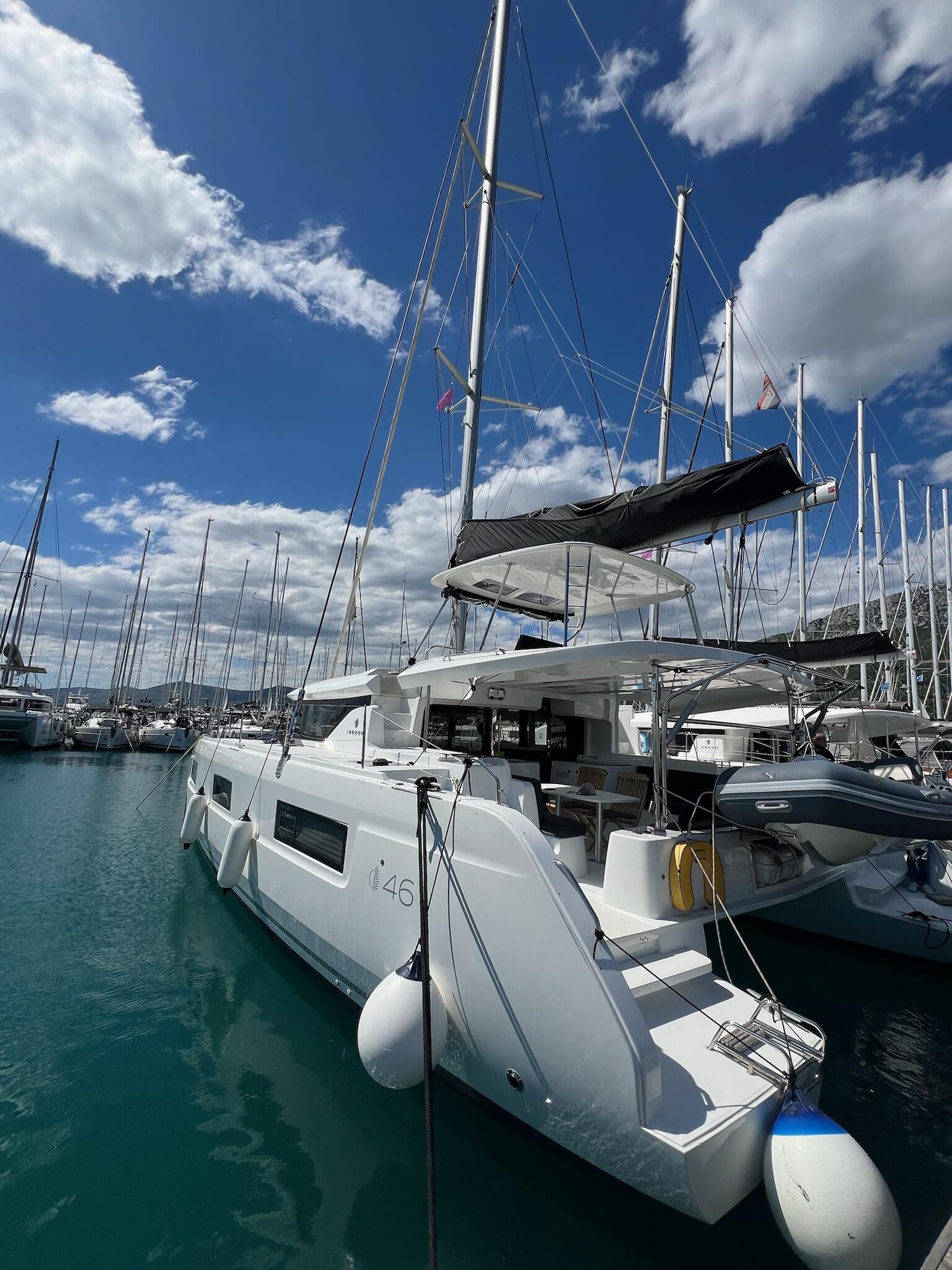 Catamaran 