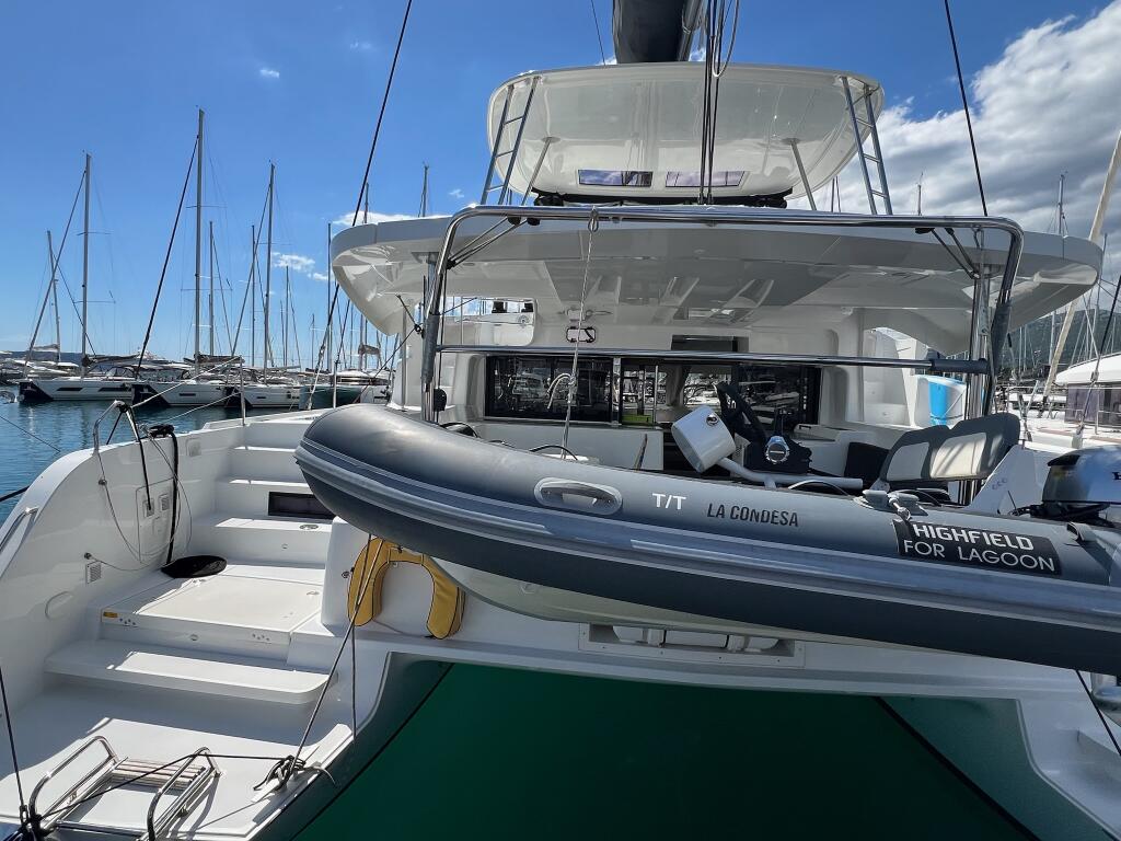 Catamaran 