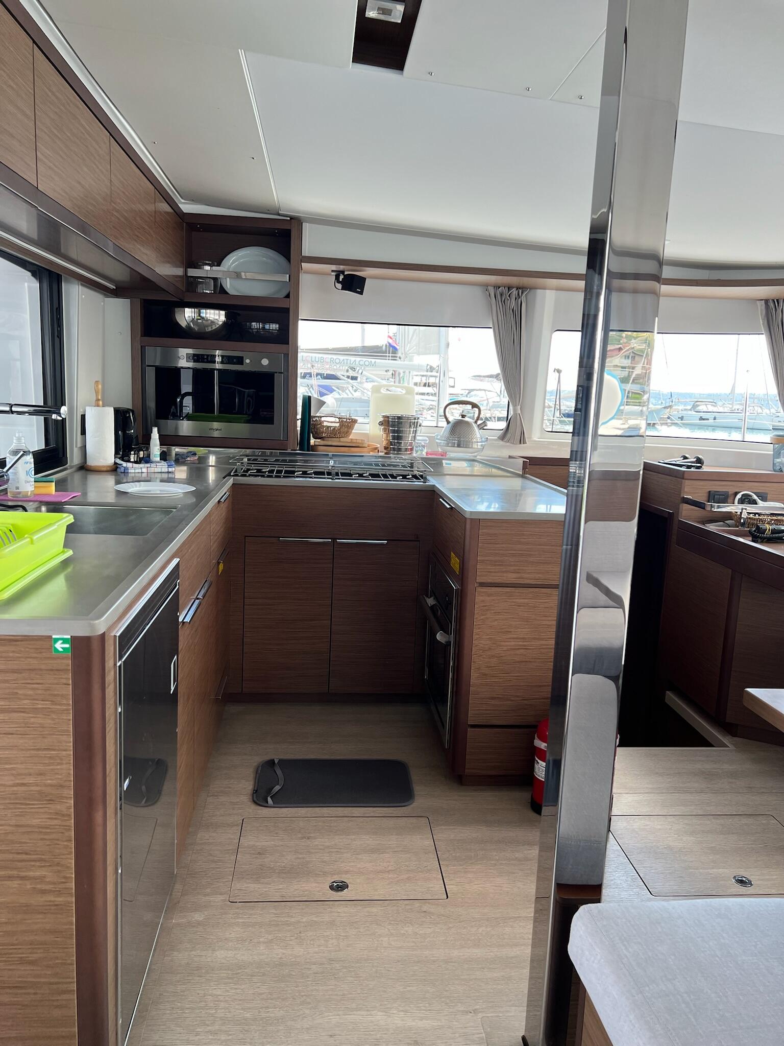 Catamaran 