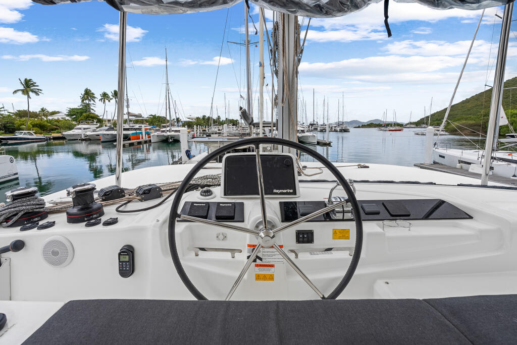 Catamaran 