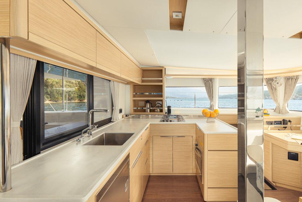 Catamaran 