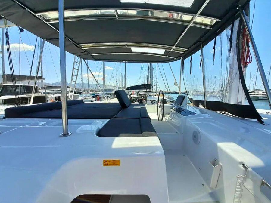 Catamaran 