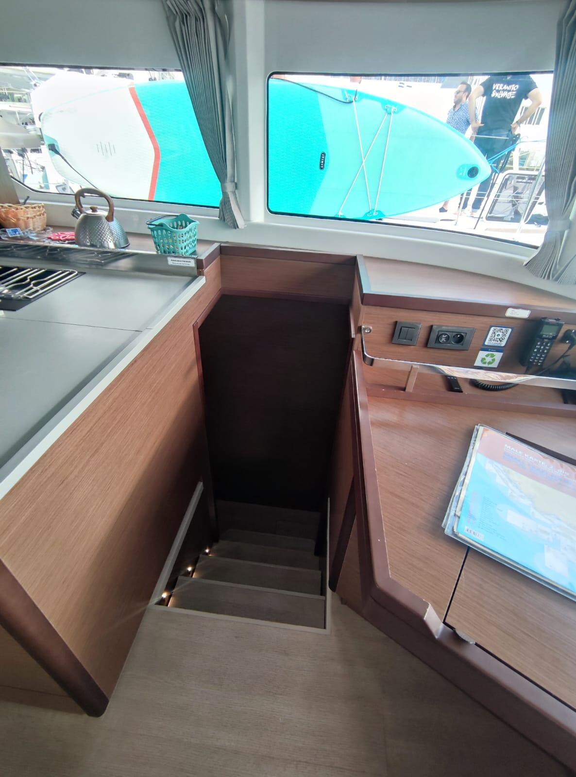 Catamaran 