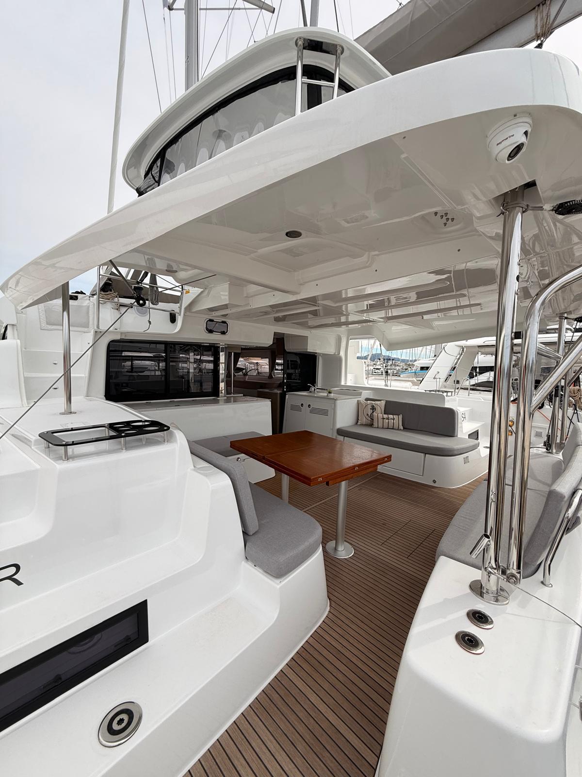 Catamaran 
