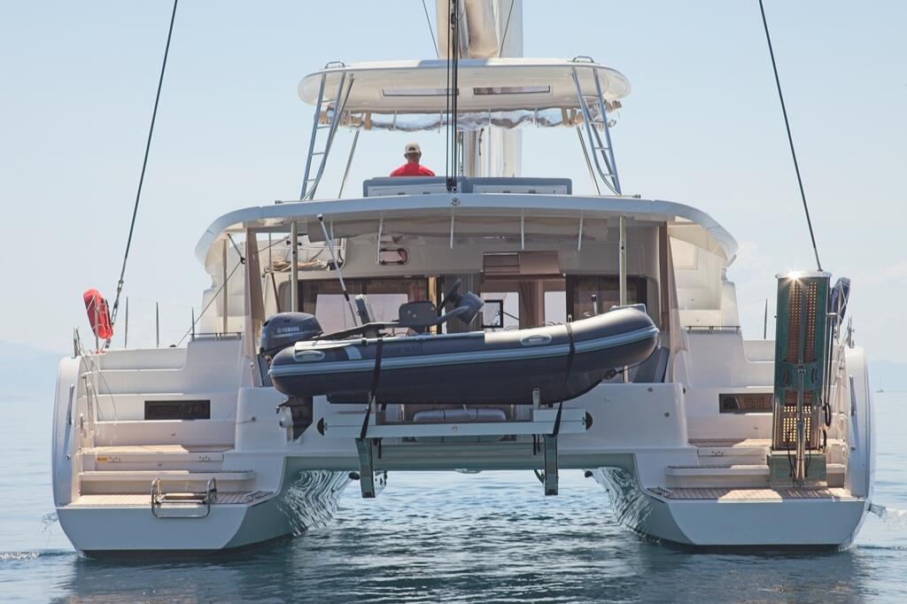 Catamaran 