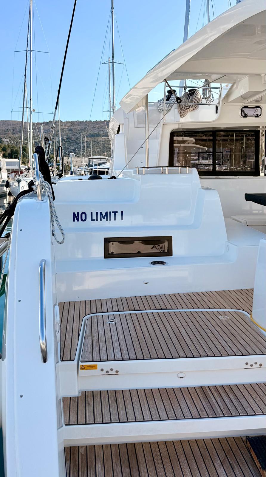 Catamaran 