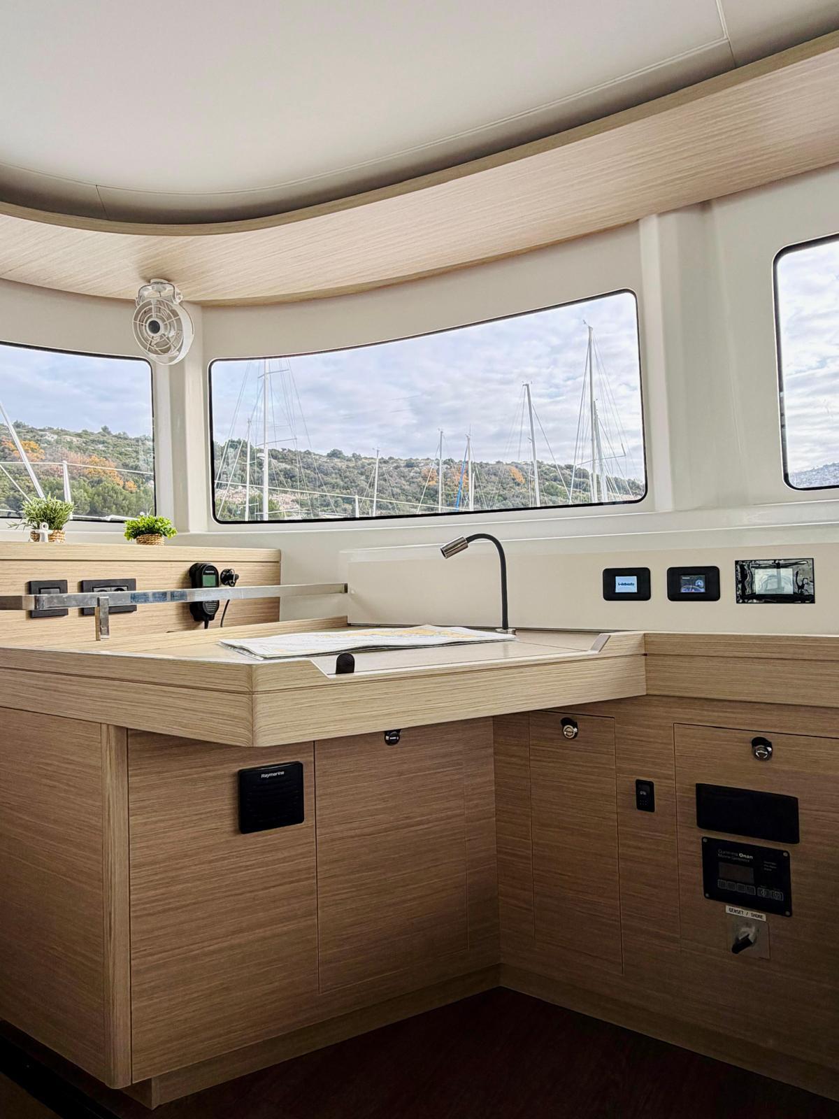 Catamaran 