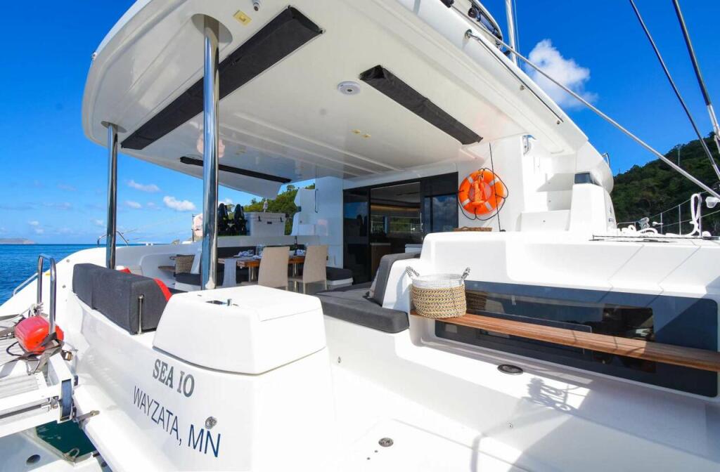 Catamaran 