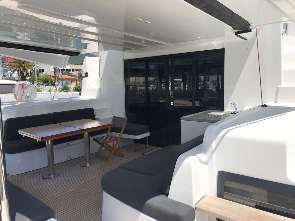 Catamaran 