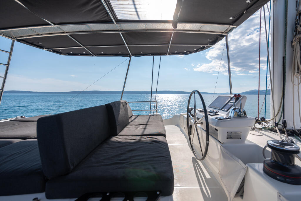 Catamaran 