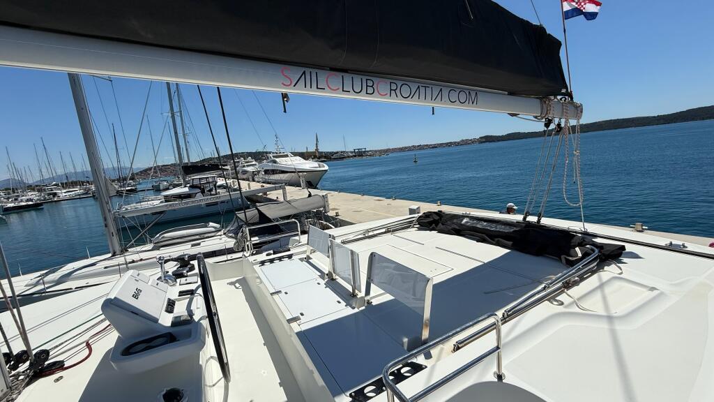 Catamaran 