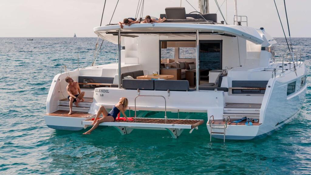 Catamaran 