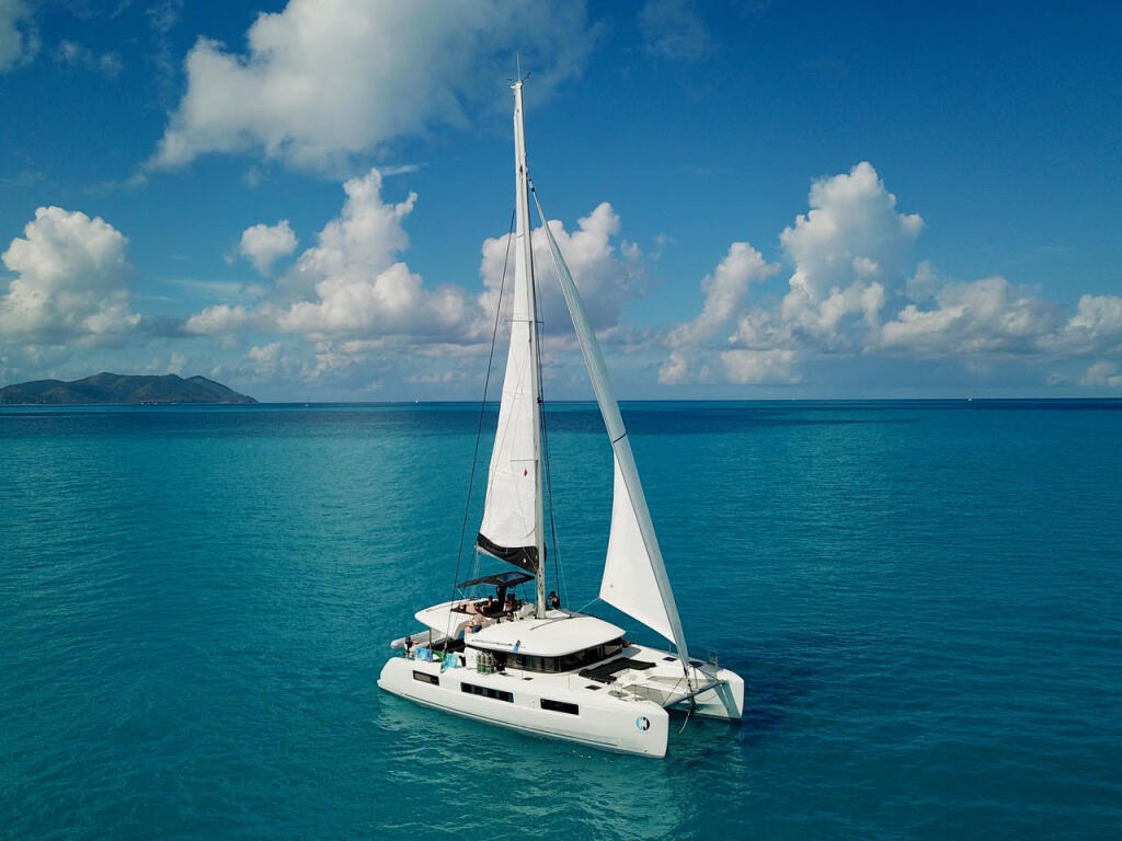 Catamaran 