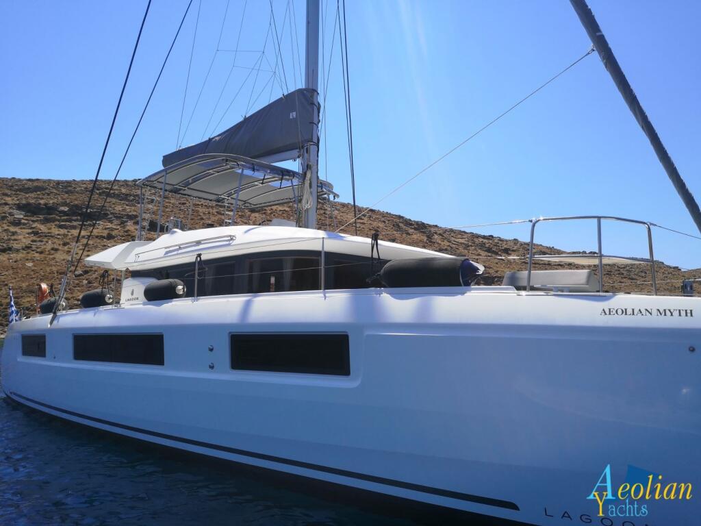 Catamaran 
