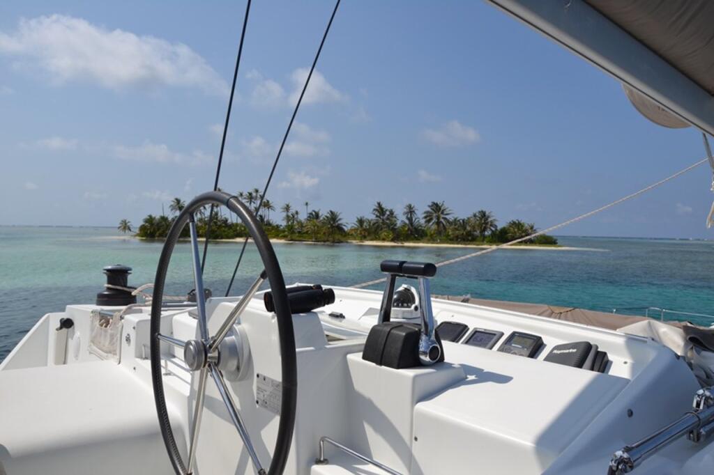 Catamaran 