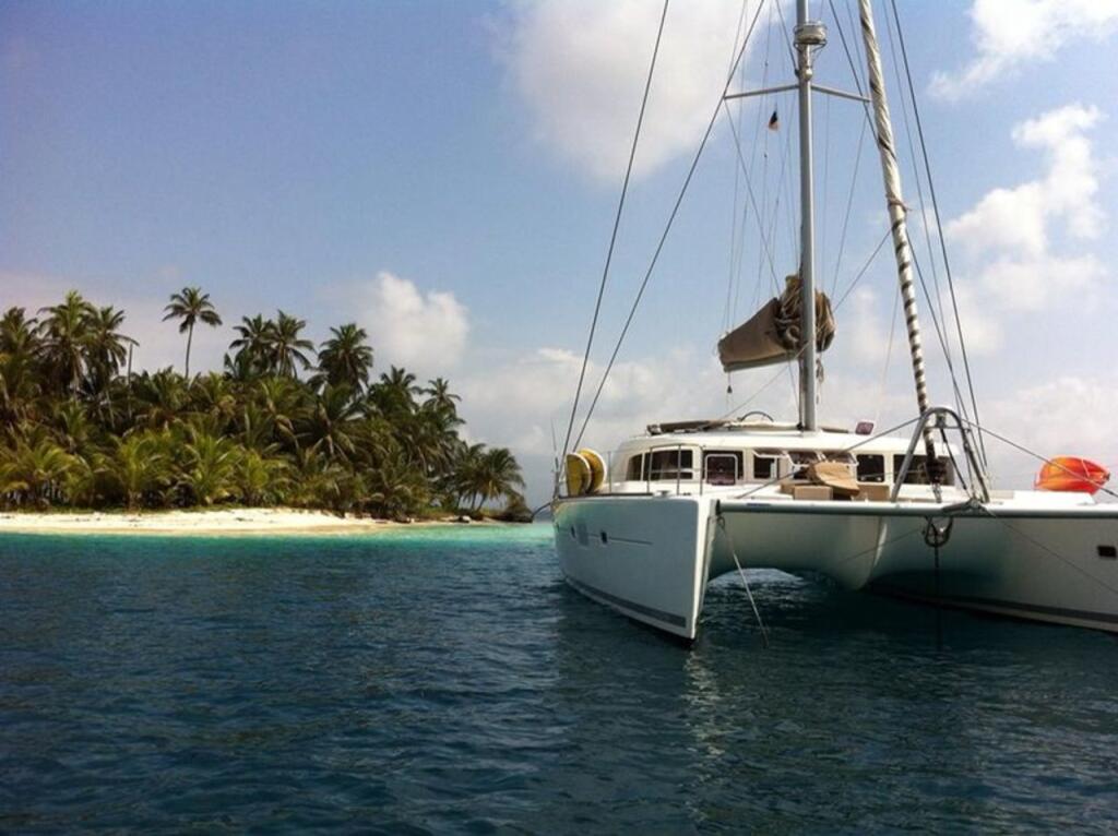 Catamaran 