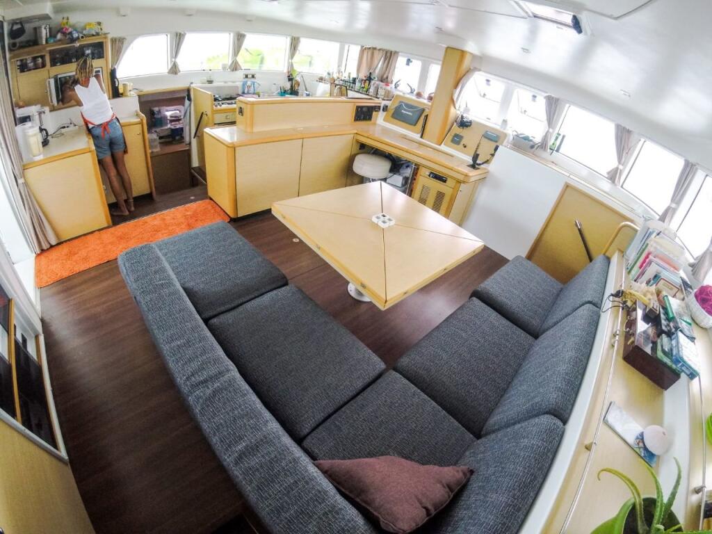Catamaran 