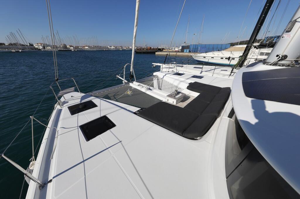 Catamaran 
