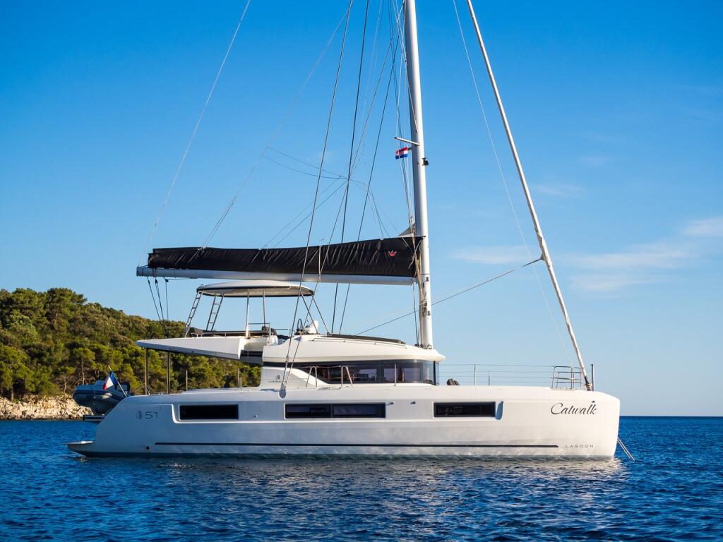 Catamaran 
