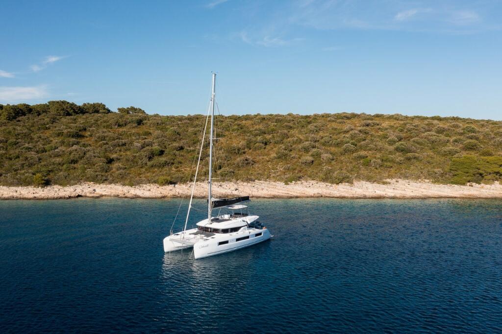 Catamaran 