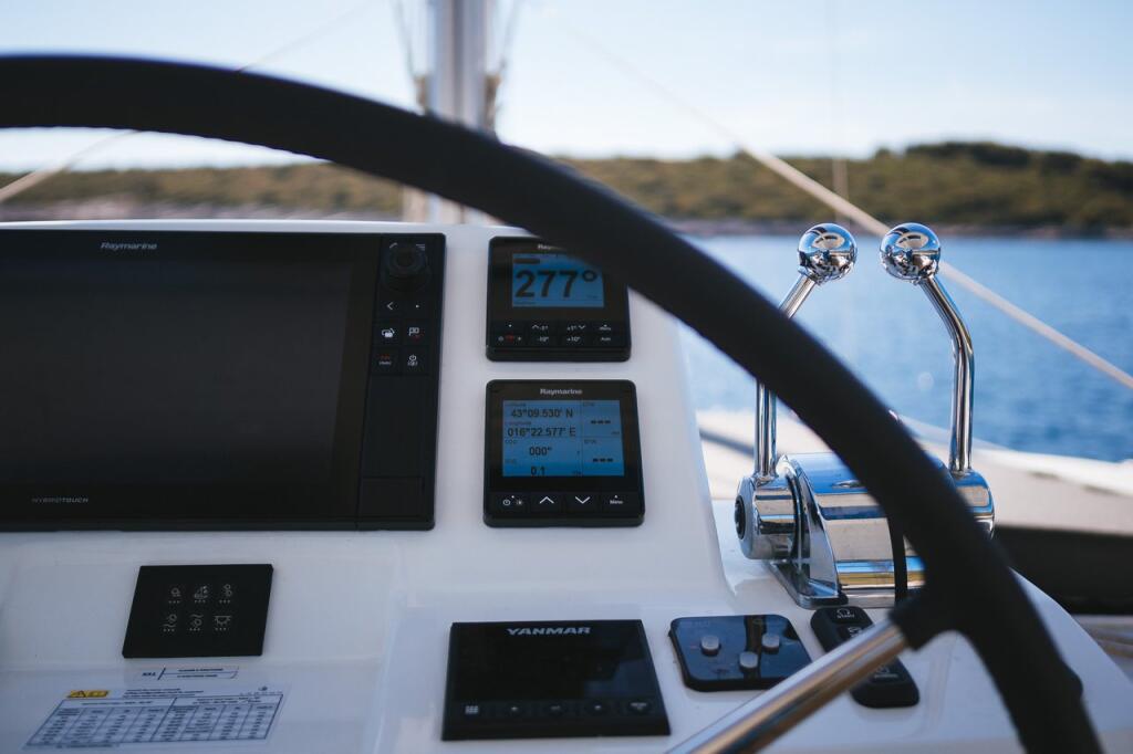 Catamaran 
