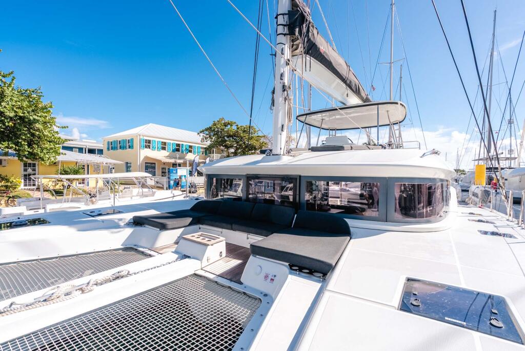 Catamaran 