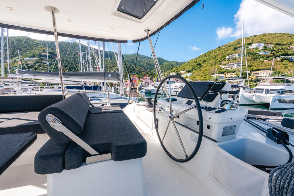 Catamaran 