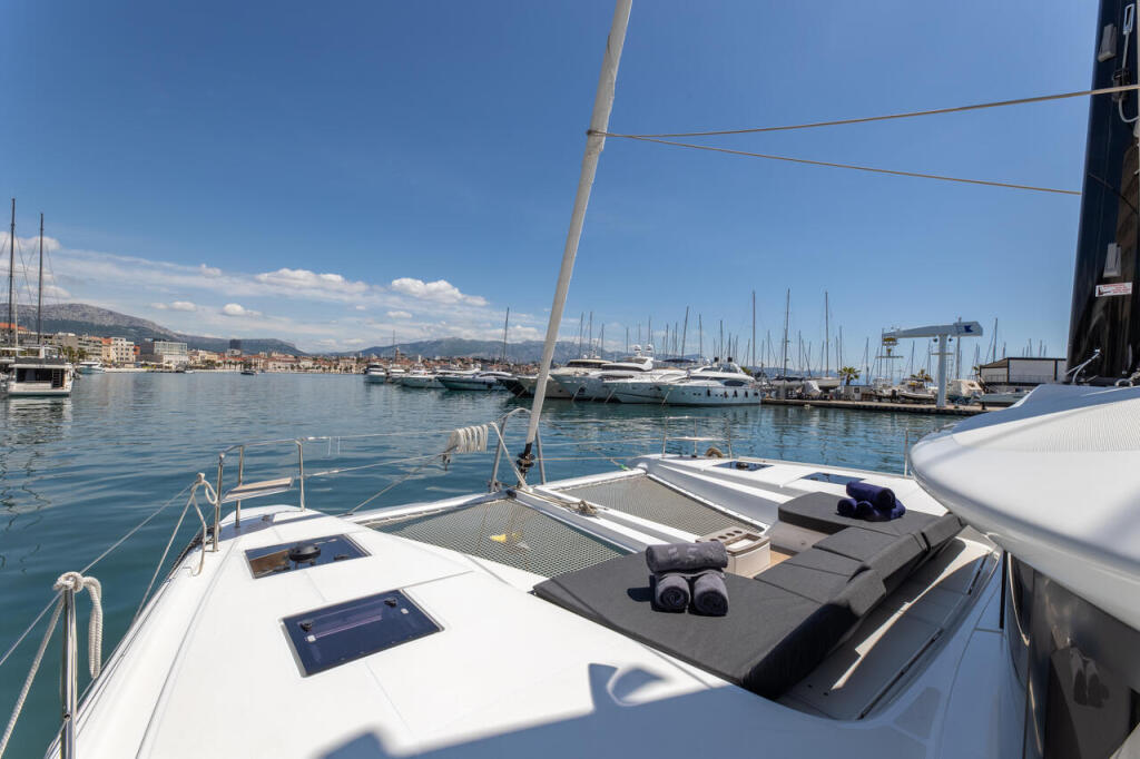 Catamaran 