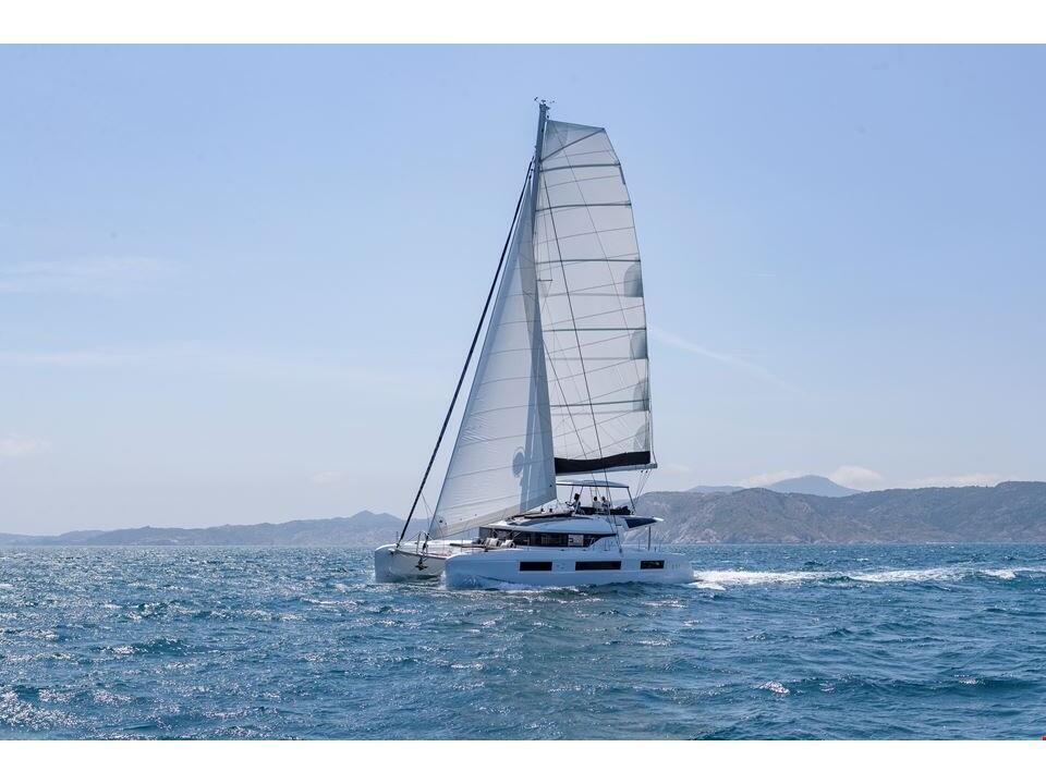 Catamaran 