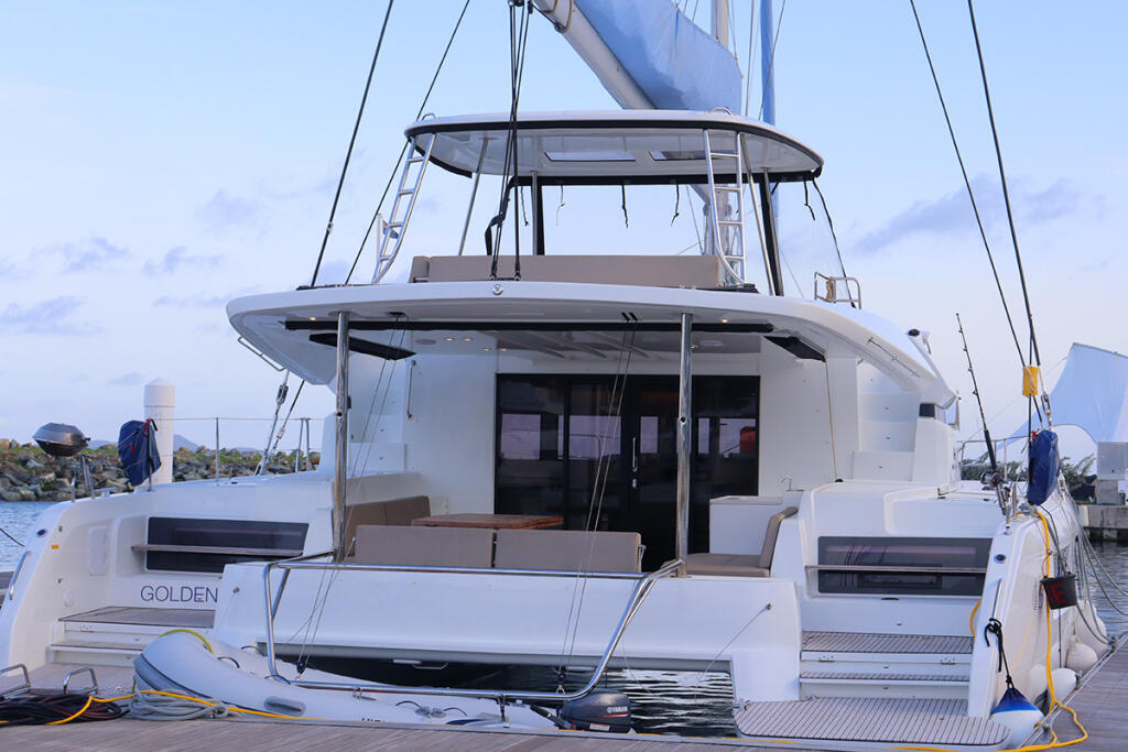 Catamaran 