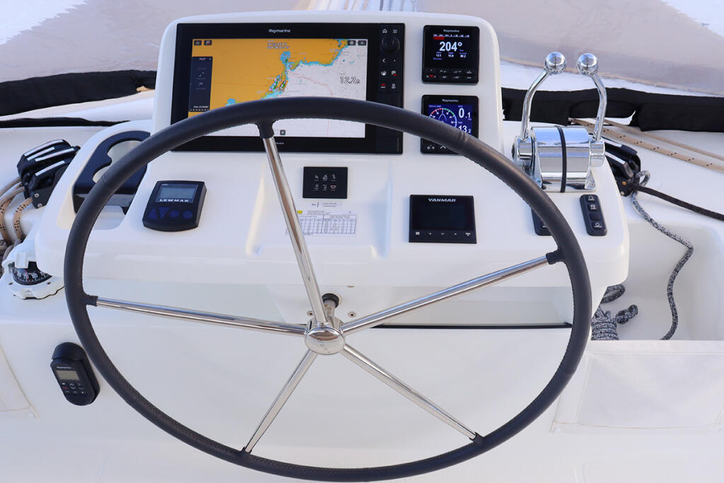 Catamaran 
