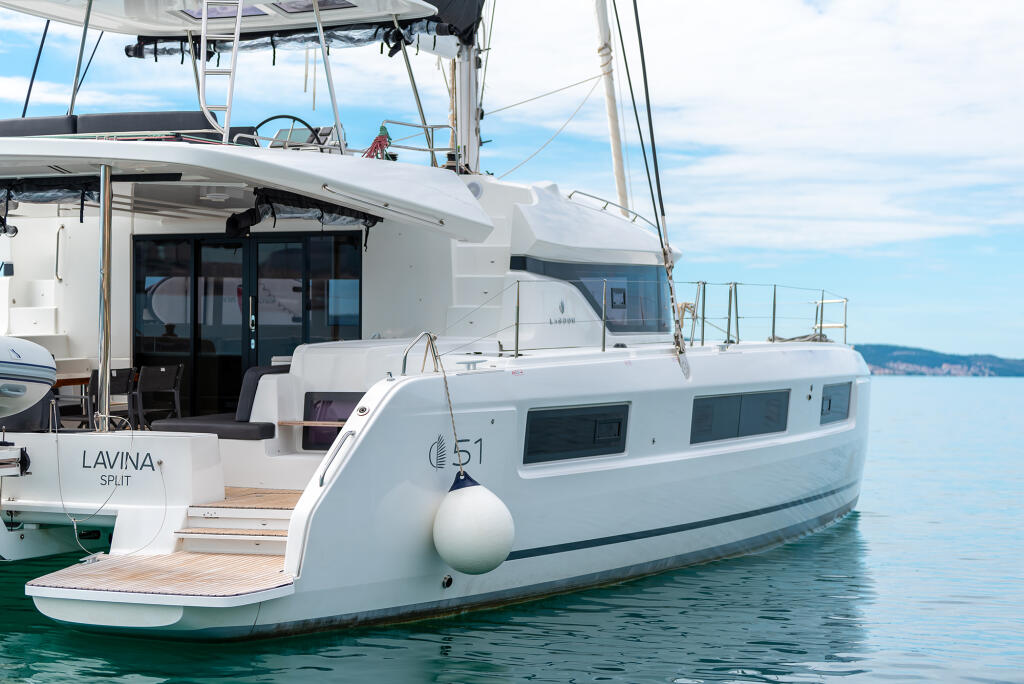 Catamaran 