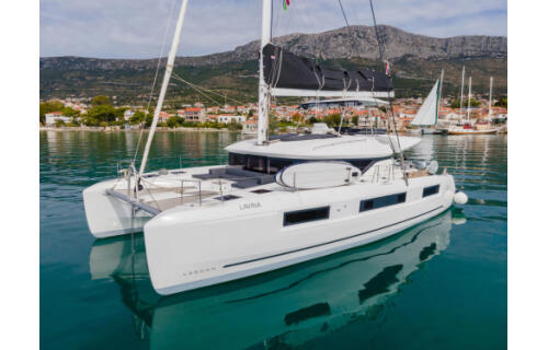 Catamaran 