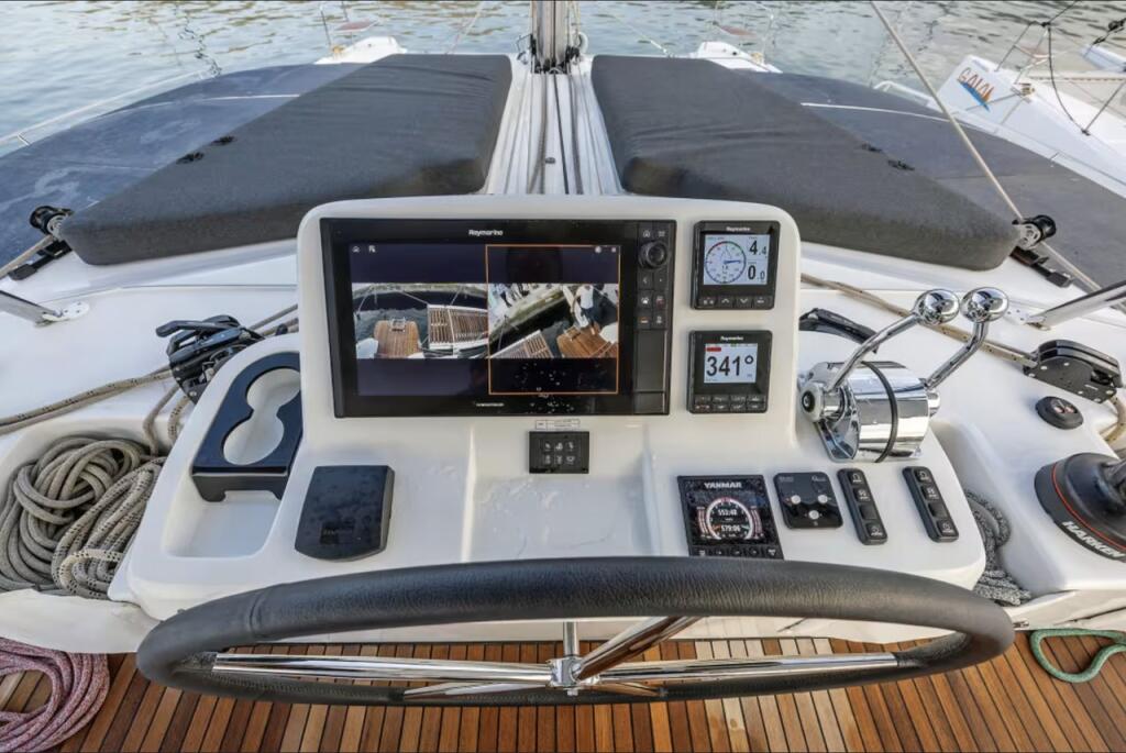 Catamaran 