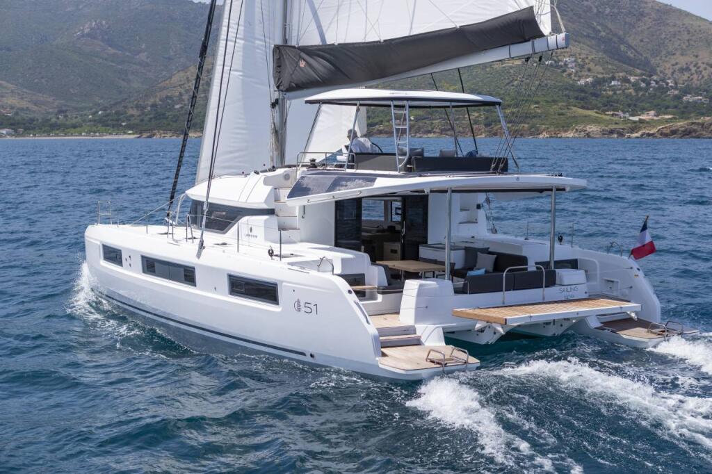 Catamaran 
